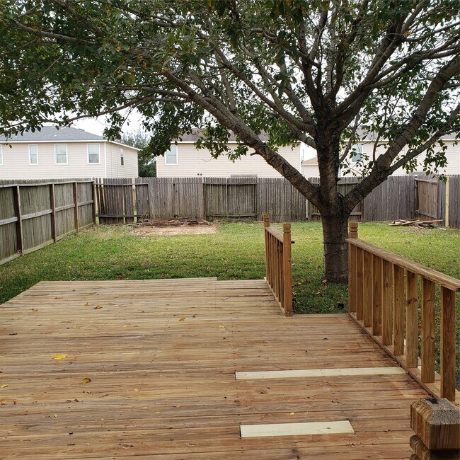 Building Photo - 7863 Maverick Trace Ln