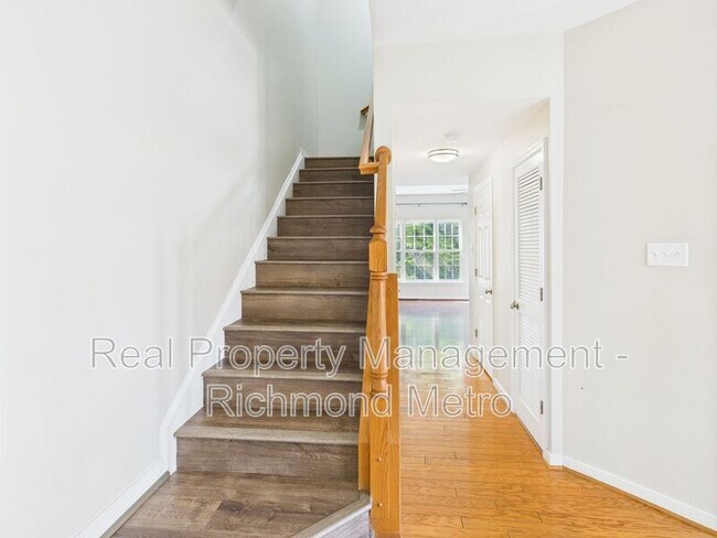 Building Photo - 1213 Magnolia Pointe Blvd