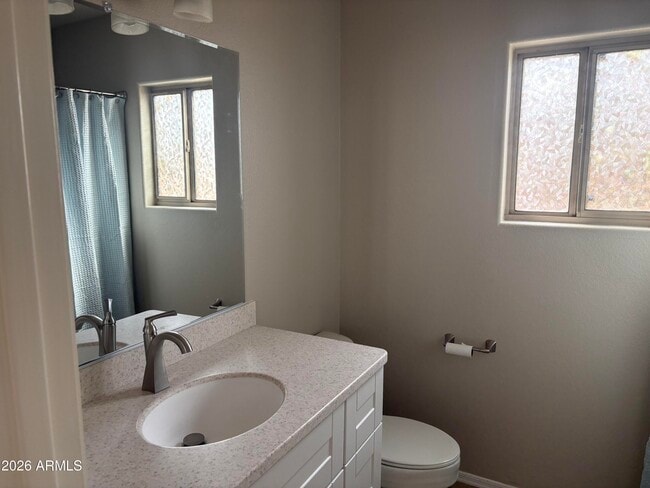 Building Photo - 13221 W Ocotillo Ln