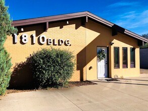 Building Photo - 1810 4th Ave NW