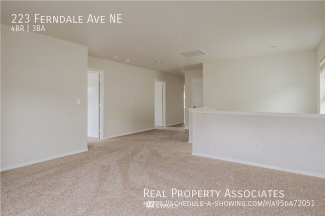 Building Photo - 223 Ferndale Ave NE