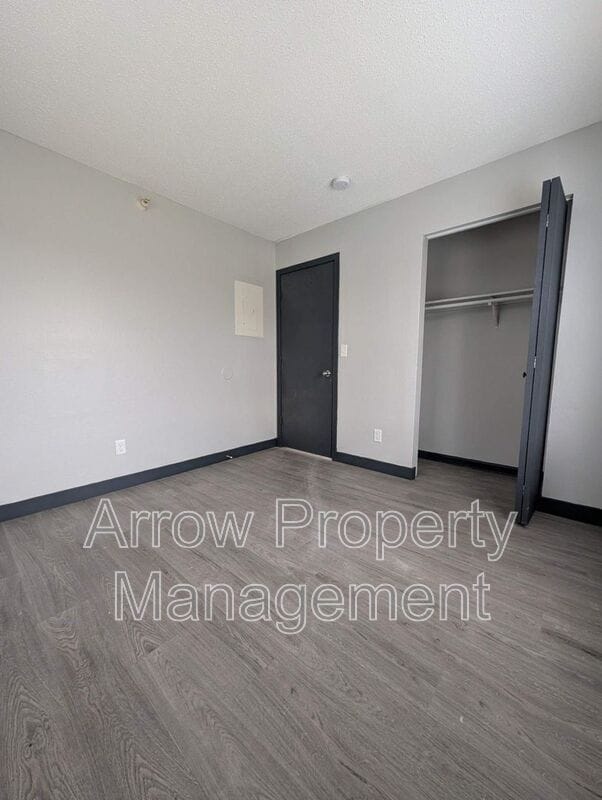 Building Photo - 1216 S 2nd St