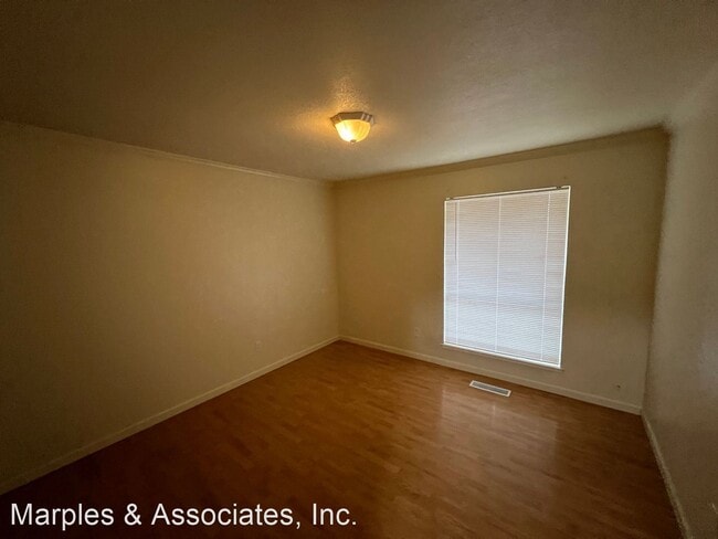 Building Photo - 3 br, 2 bath House - 2721 Empire Ave