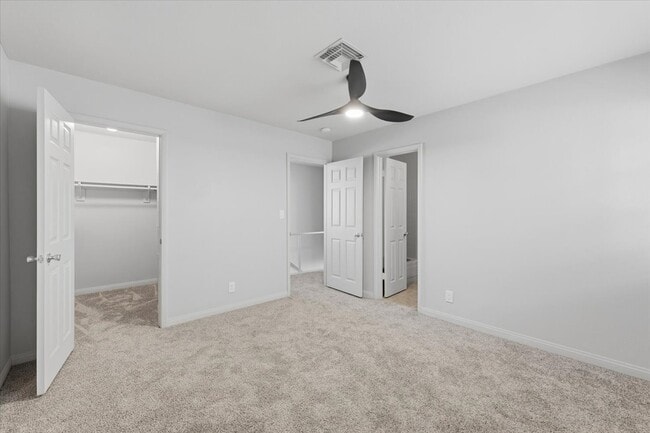 Building Photo - 3283 Dawnflower St