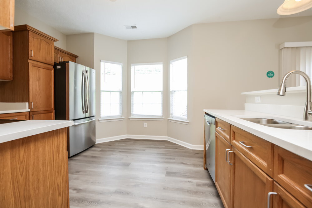 Building Photo - 7898 Rainey Dr
