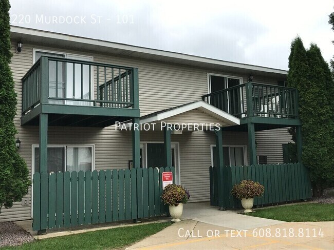 Building Photo - 220 Murdock St