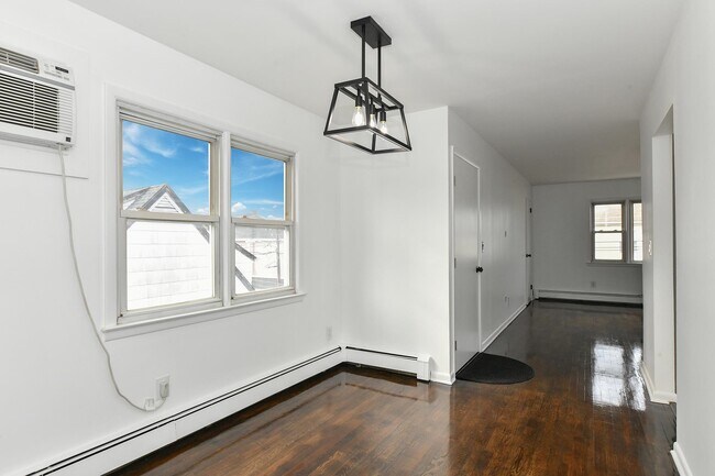 Building Photo - 4608 Grand Ave