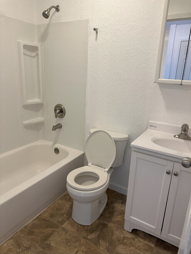 Building Photo - 2909 Travis St