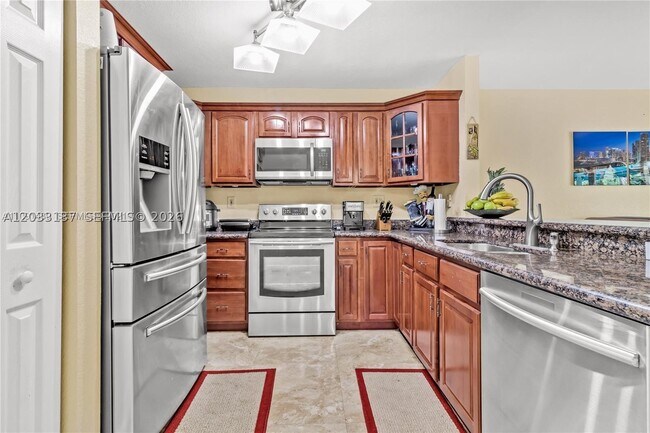 Building Photo - 16453 SW 97th St