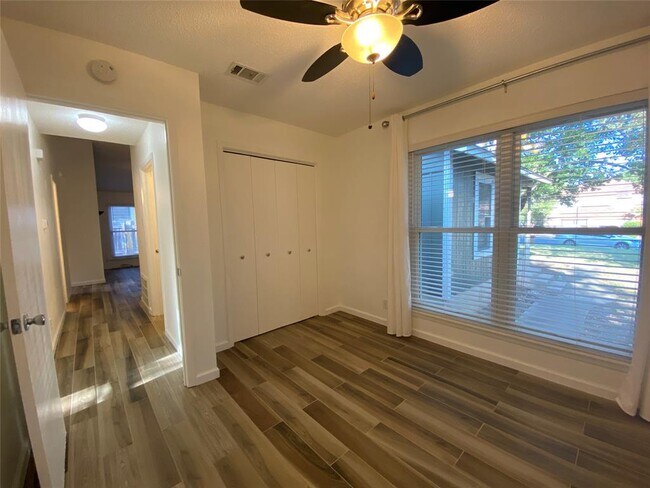 Building Photo - 9618 Sugar Hill Dr