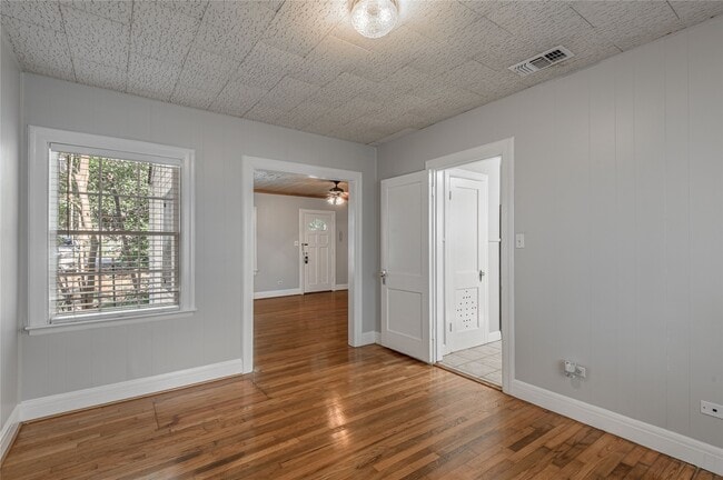 Building Photo - 1415 22nd St