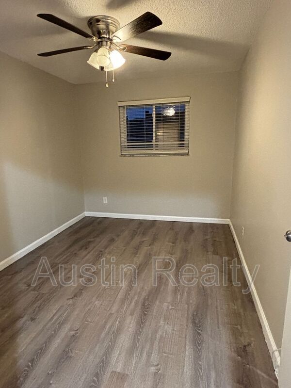 Building Photo - 4164 Folsom Ave