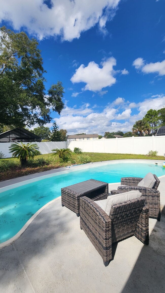 Building Photo - 2905 Autumnwood Trail