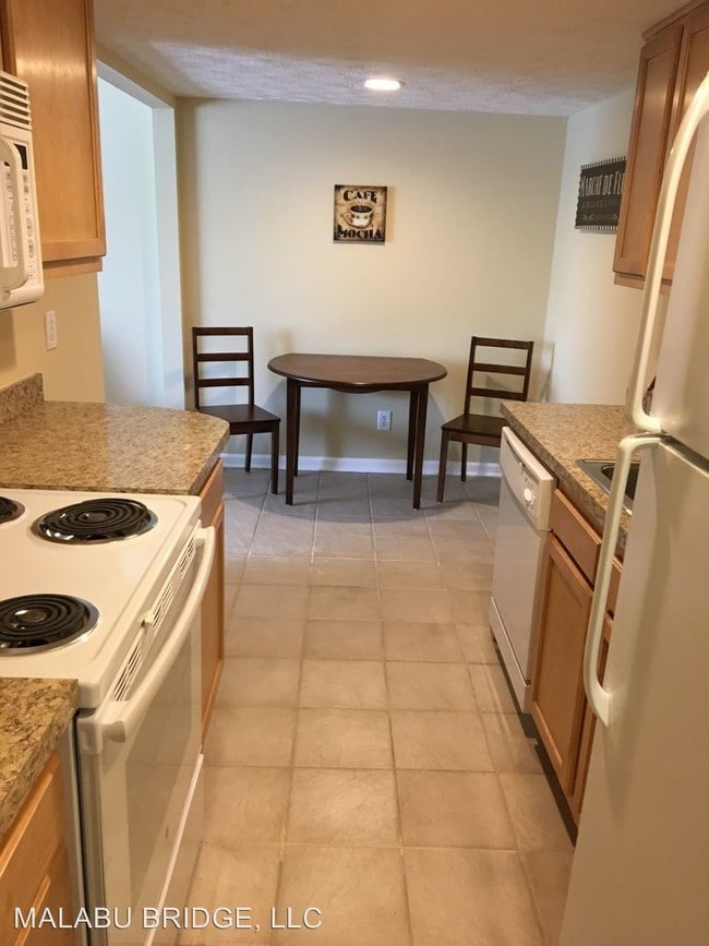 828 Malabu Dr 828 Malabu Dr Lexington KY 40502 Apartment Finder