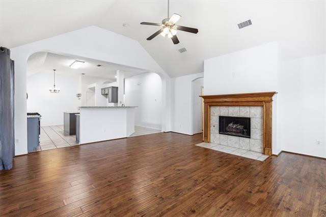 Building Photo - 6803 Woodcrest Ln