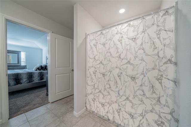 Building Photo - 10406 Ft Cibolo Trl