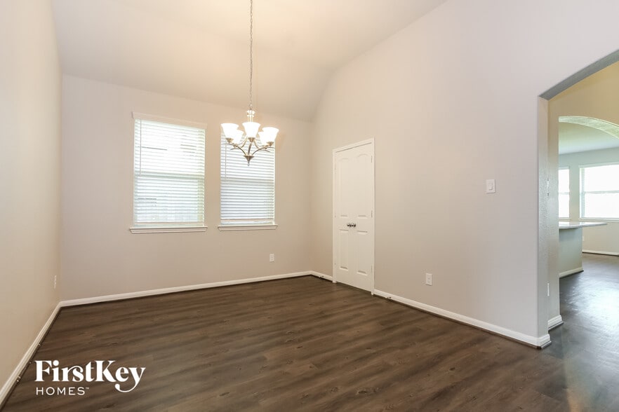 Building Photo - 3106 Presley Jane Ct