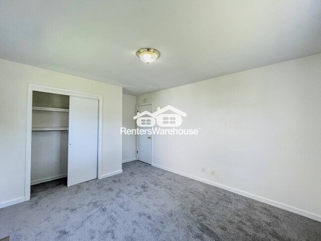 Building Photo - 2444 Tullibee Dr
