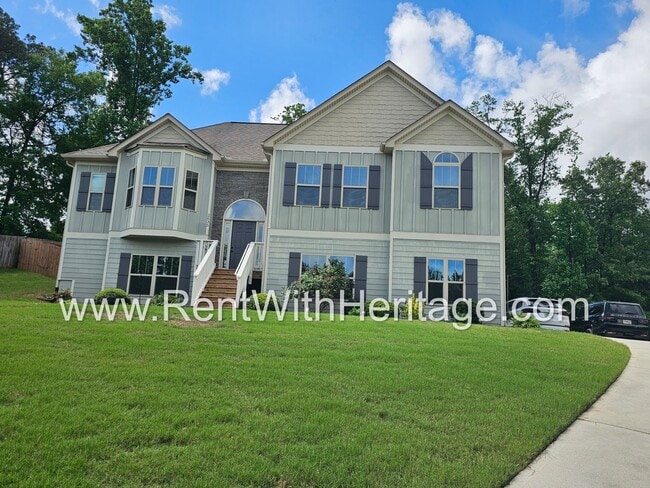 Building Photo - Gorgeous 3 bd / 2 bath / Attention to Deta...