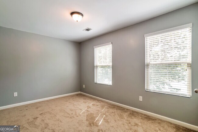 Building Photo - 4098 Clay Ct SE