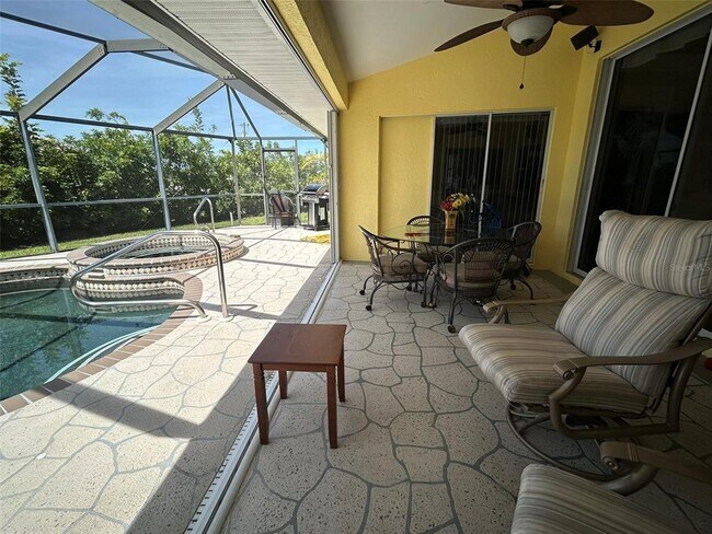 Building Photo - 24508 Saragossa Ln