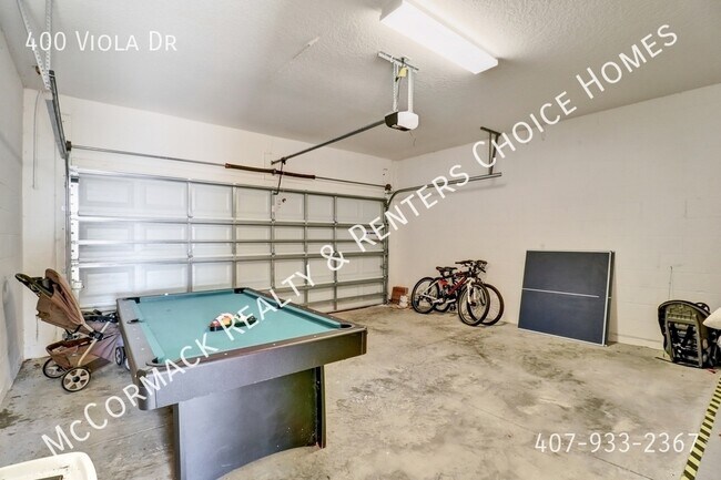 Building Photo - 400 Viola Dr