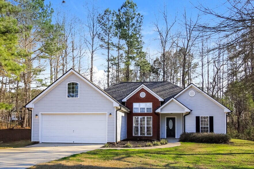 Primary Photo - 492 Clearwater Way