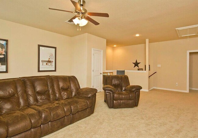 Building Photo - 20920 Windmill Ranch Ave