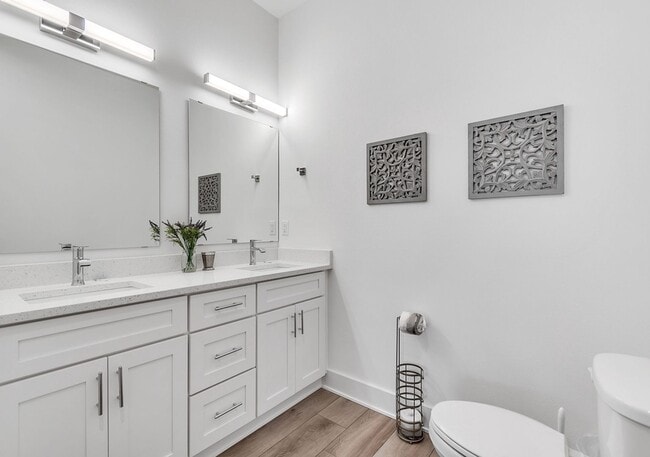 Building Photo - 15405 Gulf Blvd