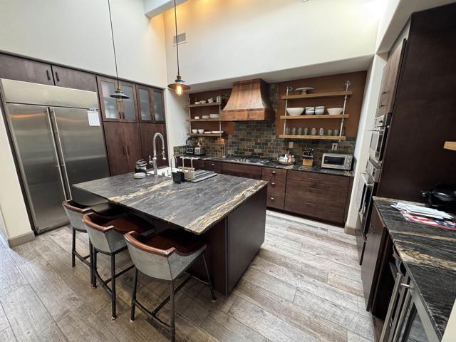 Building Photo - 8291 Santaluz Village Green N