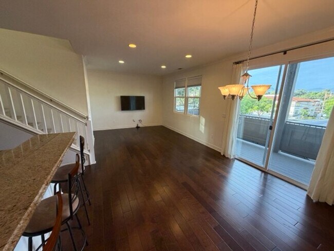 Building Photo - Beautiful home for rent in Atascadero
