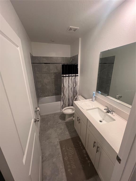 Building Photo - 1406 Deepwater Cir