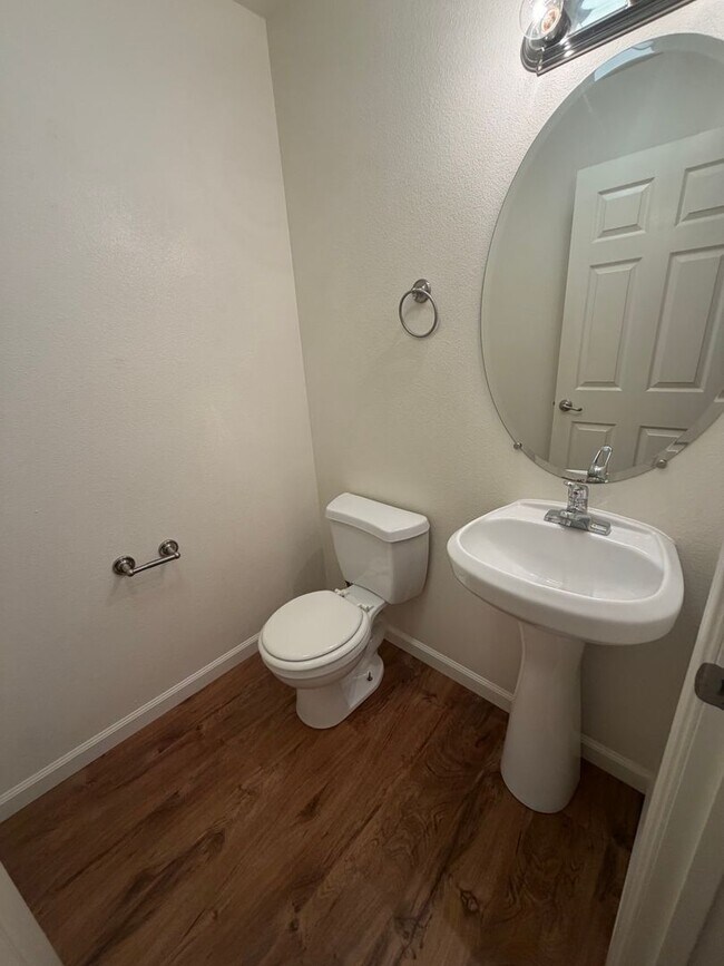 Building Photo - 1278 Mighty Oak Ln