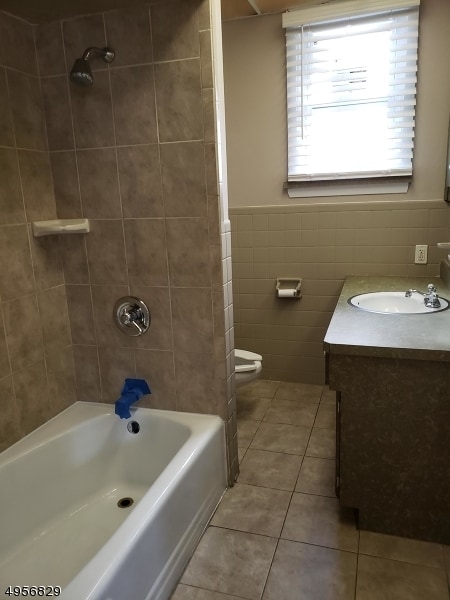 Building Photo - 30 Clifton Ave