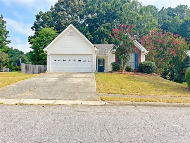 Primary Photo - 1680 Racquet Club Cir NW