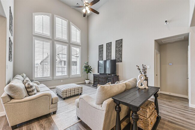 Building Photo - 18407 Kilbowie Pl