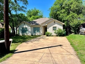 Building Photo - 701 Frame St