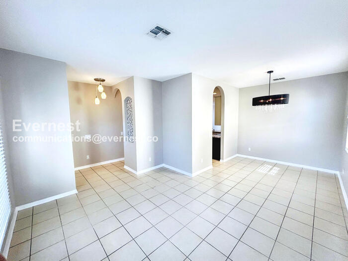 Building Photo - 7709 Armonk Ln