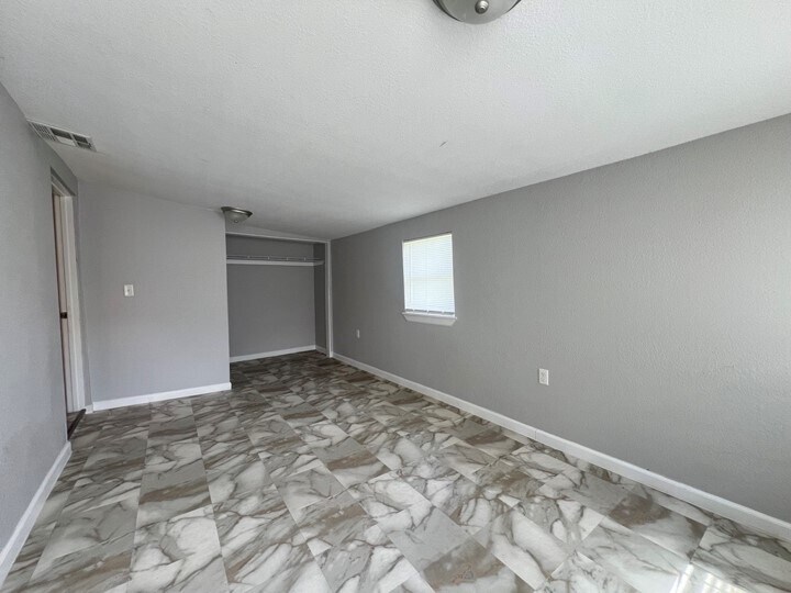 Building Photo - 125 N 9th St