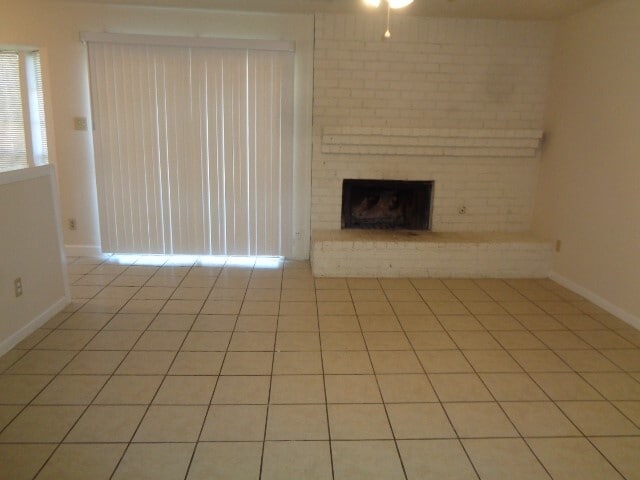 Building Photo - 4358 Queens Retreat Dr