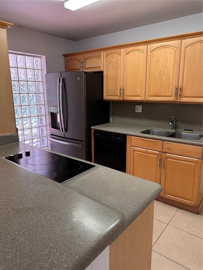 Building Photo - 9840 SW 163rd St