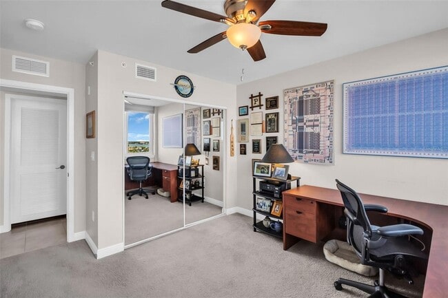 Building Photo - 223 Island Way
