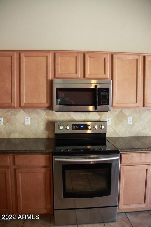 Building Photo - 3124 E Sparrow Pl