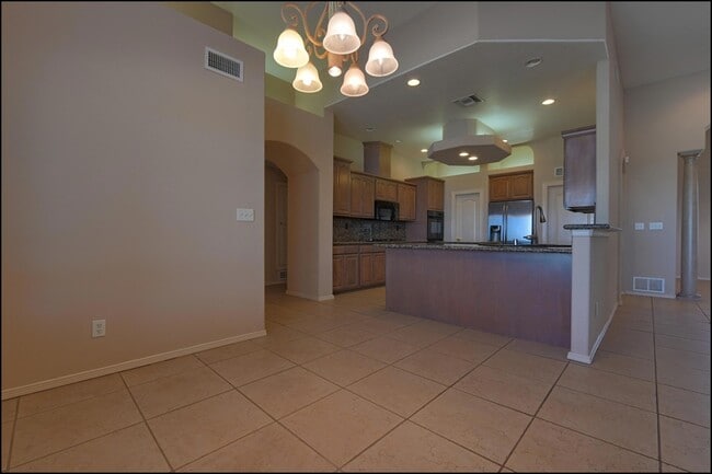 Building Photo - 1435 Cloud Ridge Dr