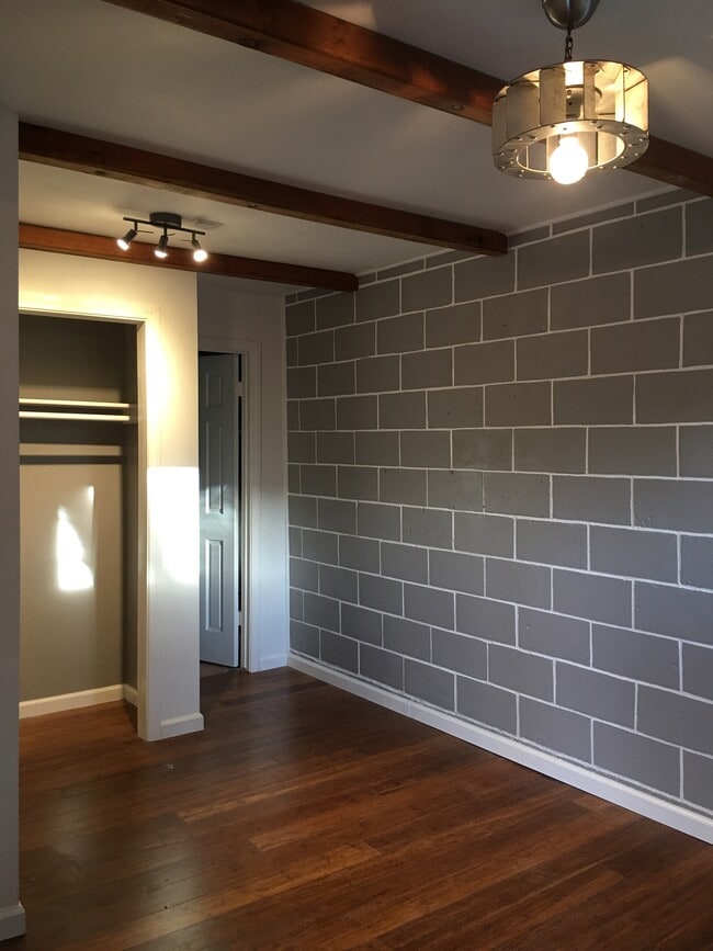 This bedroom is all white now - 178 Muerdago Rd