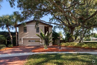Building Photo - 13703 Oak Forest Blvd N
