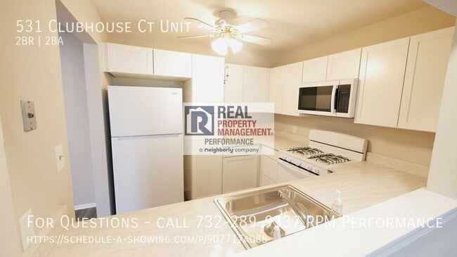 Building Photo - 531 Clubhouse Ct