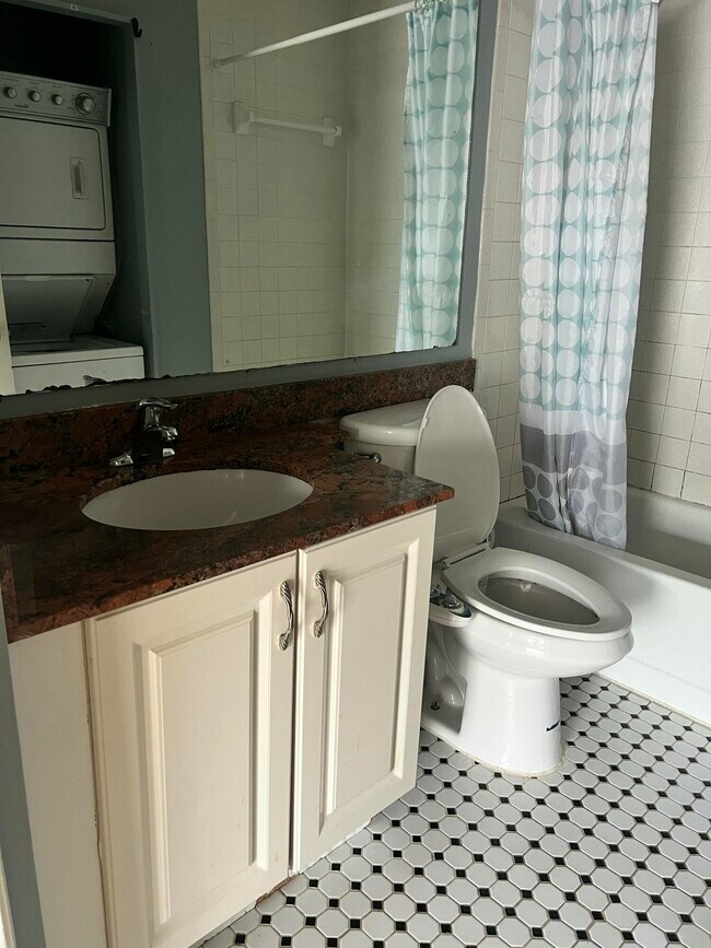 Building Photo - 5112 Society Pl W