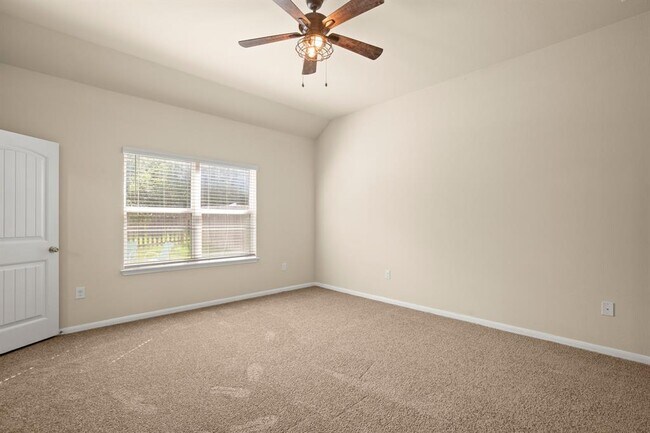 Building Photo - 7300 Branrust Dr