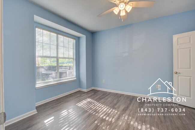 Building Photo - 45 Sycamore Ave